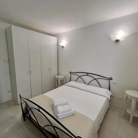 Garden House Apartment